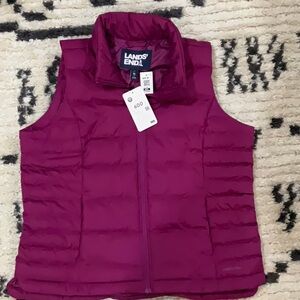 Lands' End Women’s Puffer Vest NWT Extra Large